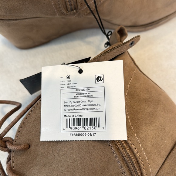 DV Dolce Vita Target Women's Taupe Booties Boots Lace Up Zipper Wedge Size 9.5 - Picture 10 of 13